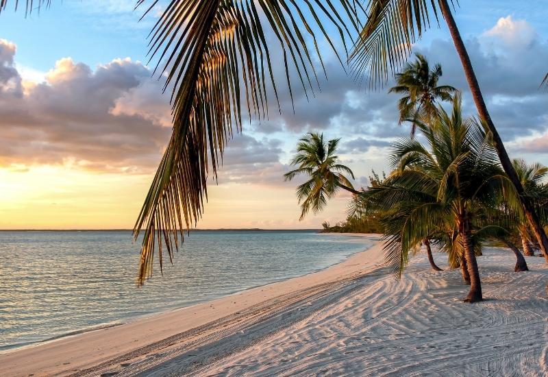 Багамы - безвизовая страна