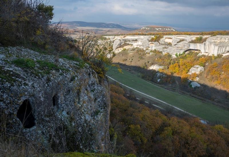 Лучшие пещеры в горах Крыма