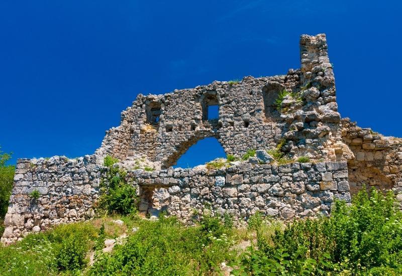 Пещеры и достопримечательности Крыма