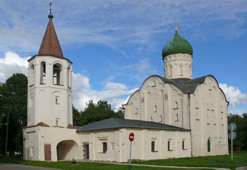 Церковь Феодора Стратилата основана в 1360 году.