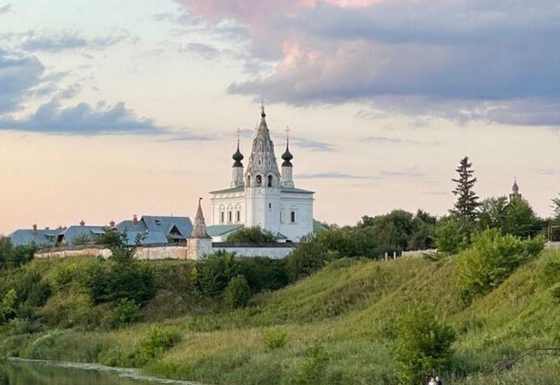 Церковь Тихвинской иконы.