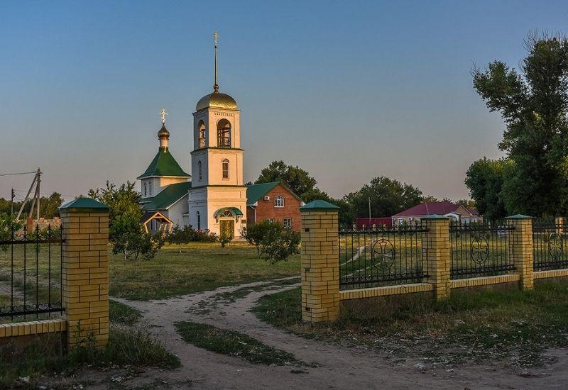 Церковь Александра Невского в Кучугурах