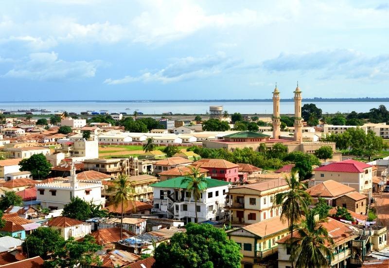 Панорама города Банжул, столицы Гамбии