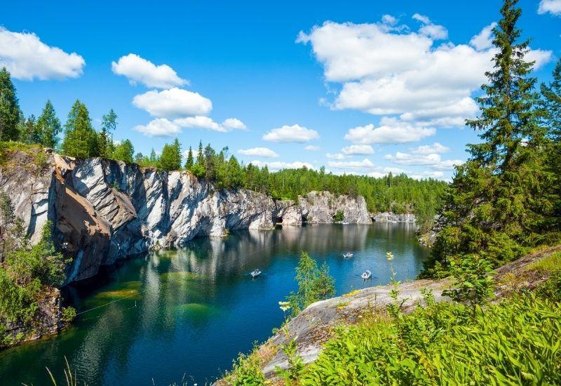 Рускеала горный парк каньон