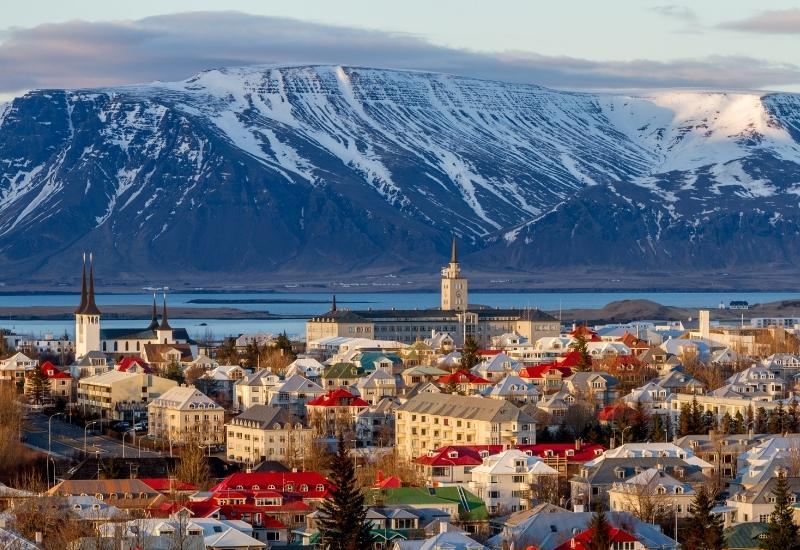 куда нельзя поехать в санкции Исландия 