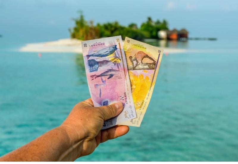 Валюта на Мальдивах