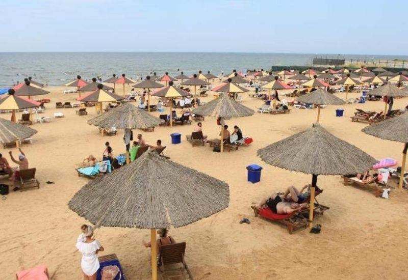 Пляж гостиничного комплекса Джами Каспийское море Махачкала