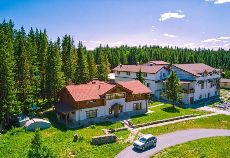 Дом отдыха «Приозерный» озеро Зюраткуль Челябинская область