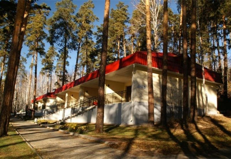 Отель «Уральские Зори» озеро Еловое Челябинская область