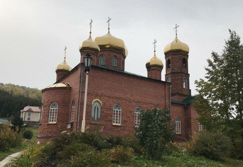 Белокуриха Церковь Пантелеимона Целителя