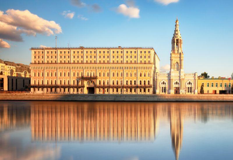 Москва-река Софийская набережная