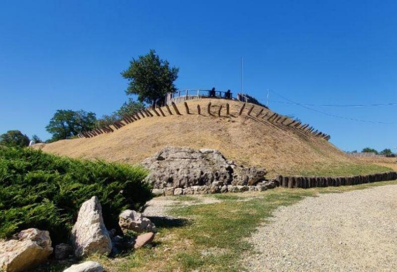 Крепость на реке Кубань в Усть-Лабинске Краснодарский край