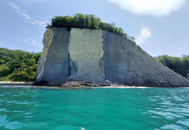 Черное море скала Киселева