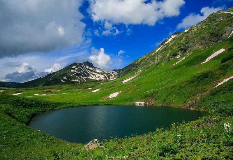 Горы и озера Кавказского биосферного заповедника