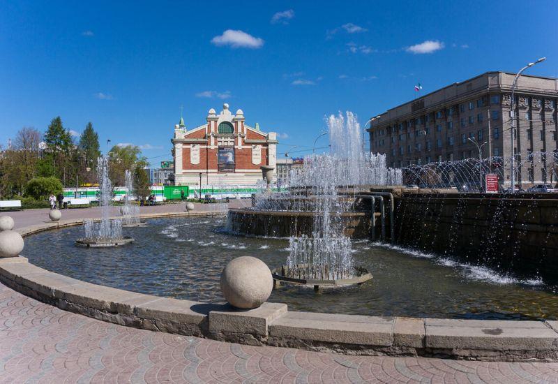 Первомайский сквер Новосибирск куда сходить