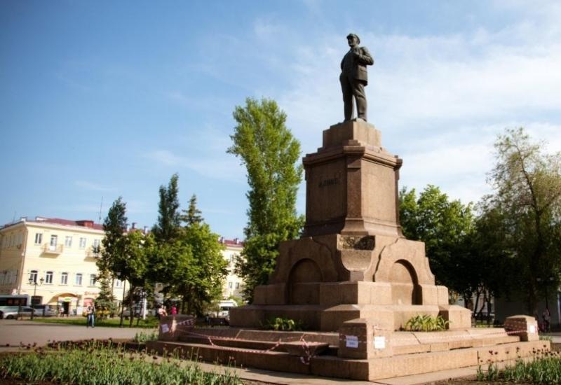 Площадь Революции Самара