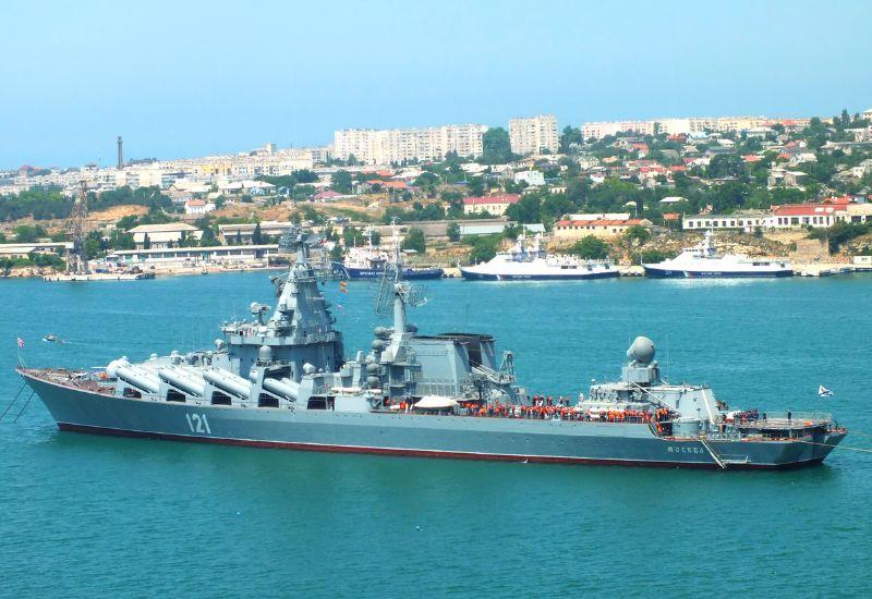 Российский крейсер Москва
