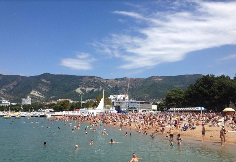 Центральный пляж Геленджик