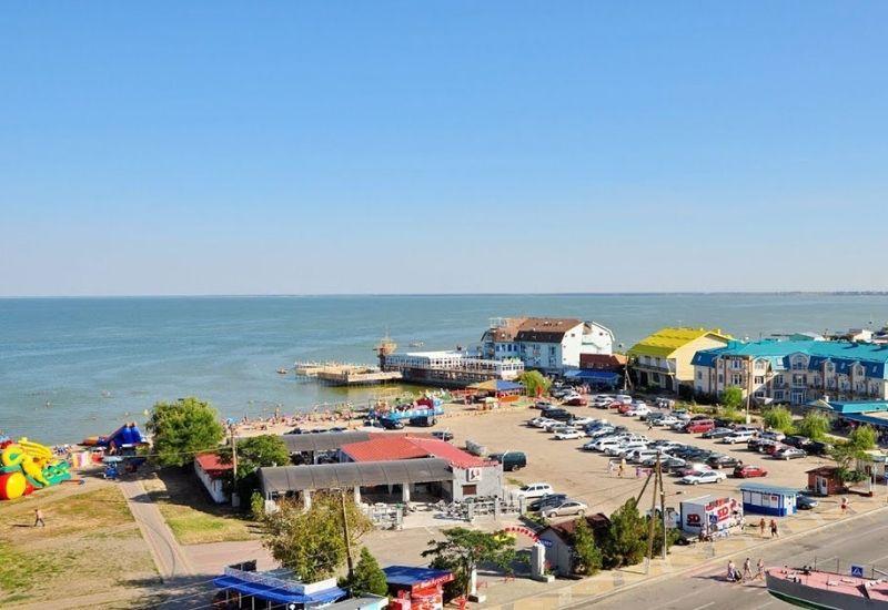 Пляж Меляки для детей Ейск