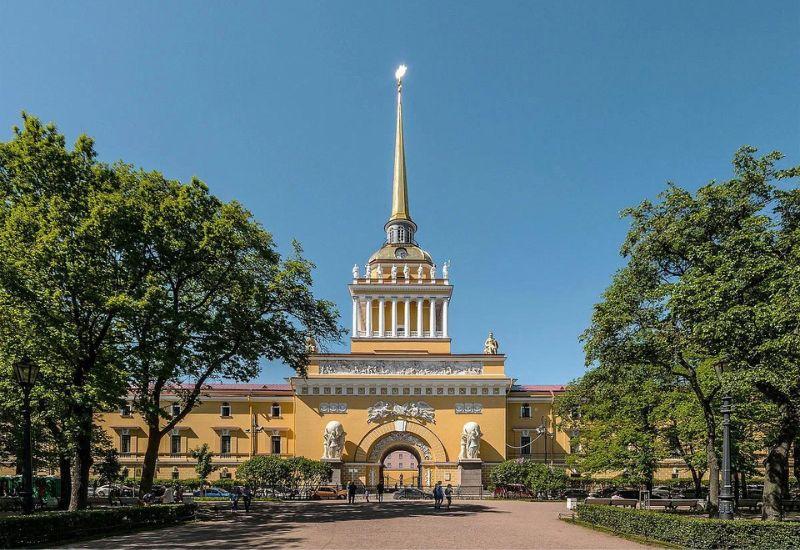 Здание Главного адмиралтейства СПб