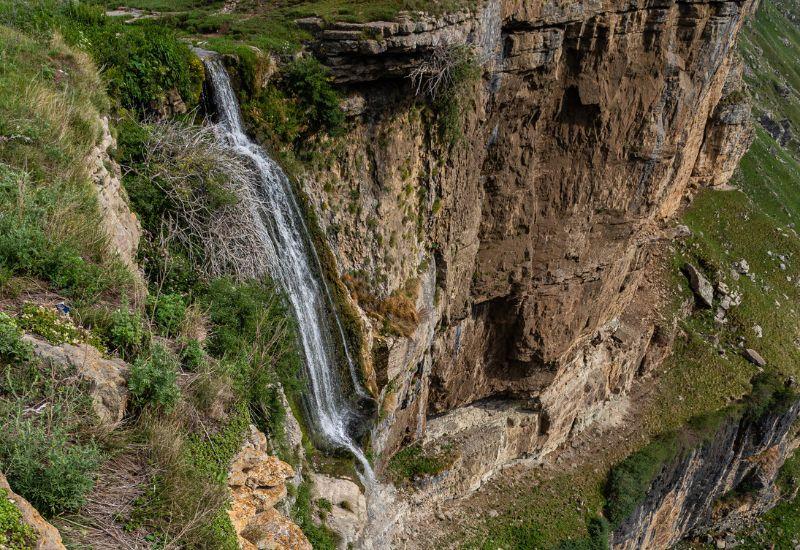 Водопад Тобот Дагестан что посмотреть