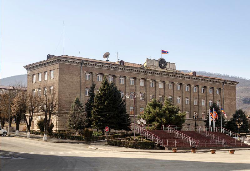 Нагорный Карабах Степанакерт здание правительства