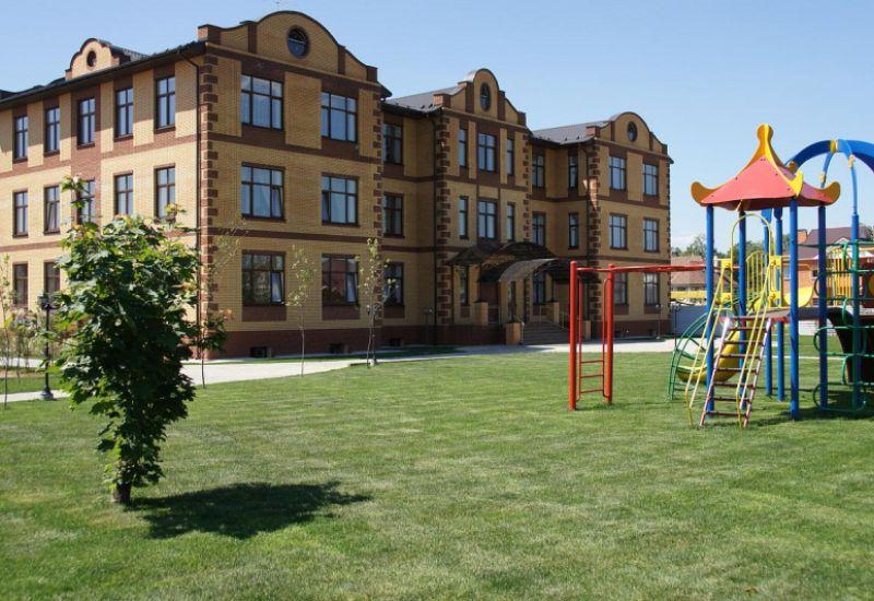 Новомосковский округ Премьерский лицей Крекшино