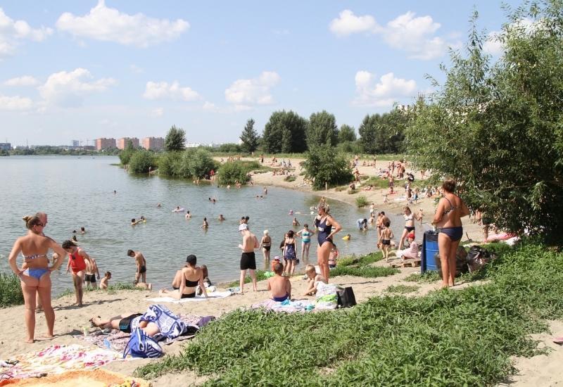 Дикий пляж у Бердского шоссе 