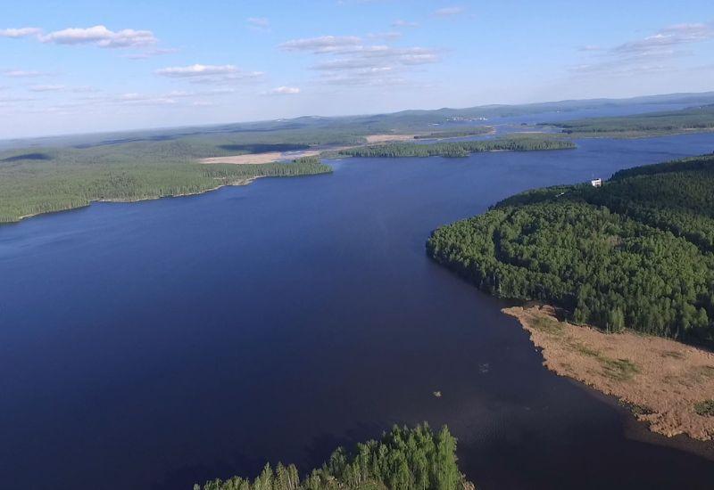 Верх-Нейвинское водохранилище пляж Новоуральск