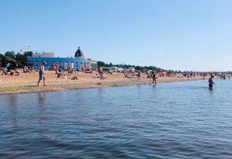 Золотой пляж в Зеленогорске