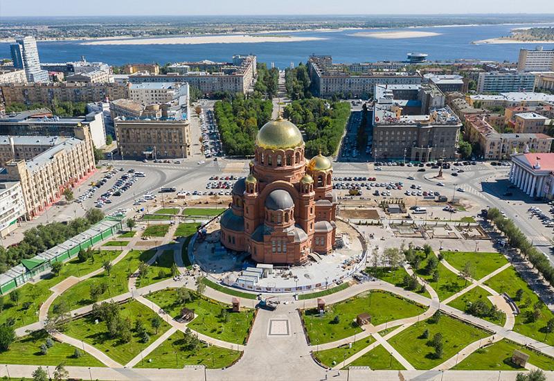 Храм Александра Невского в Александровском саду Волгоград
