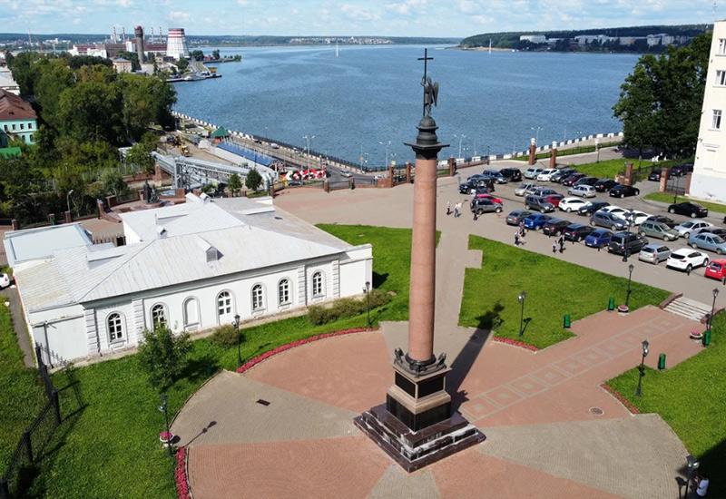 Михайловская колонна Ижевск