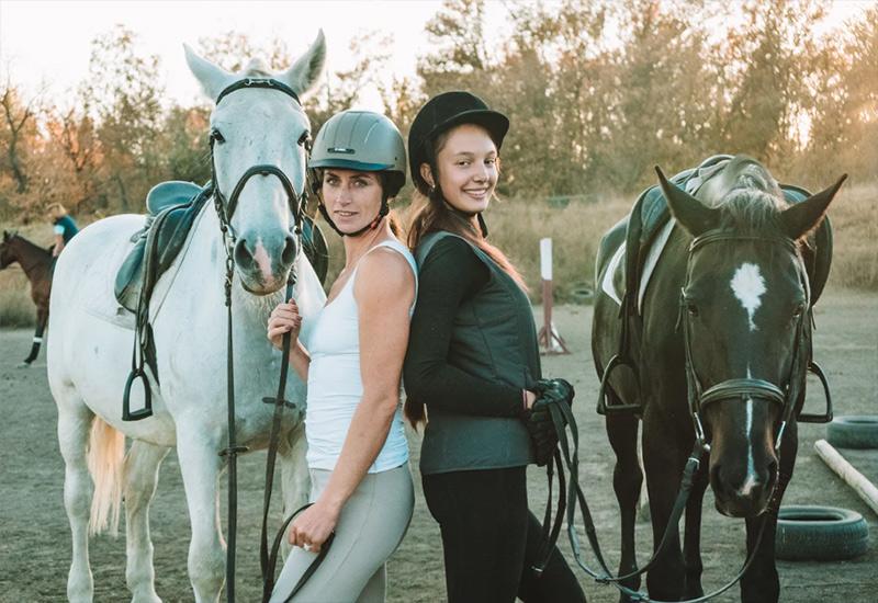Horse Travel конный клуб