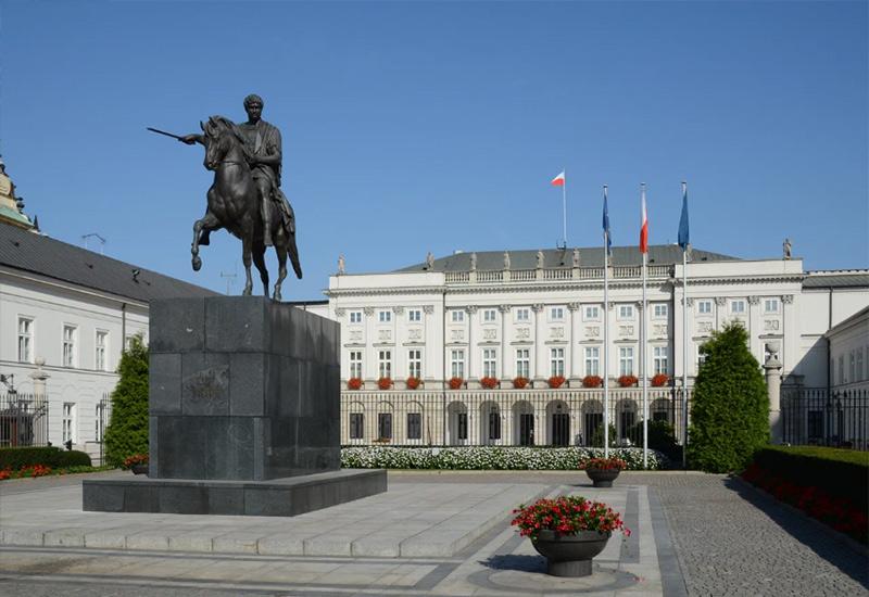 Президентский дворец в Варшаве Польша страна закрывшая въезд