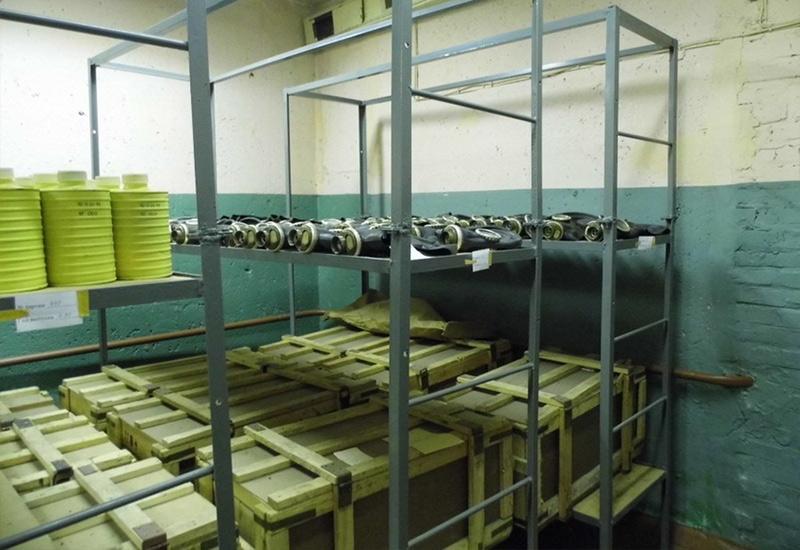 Противогазы и сухие пайки омбоубежище Курск