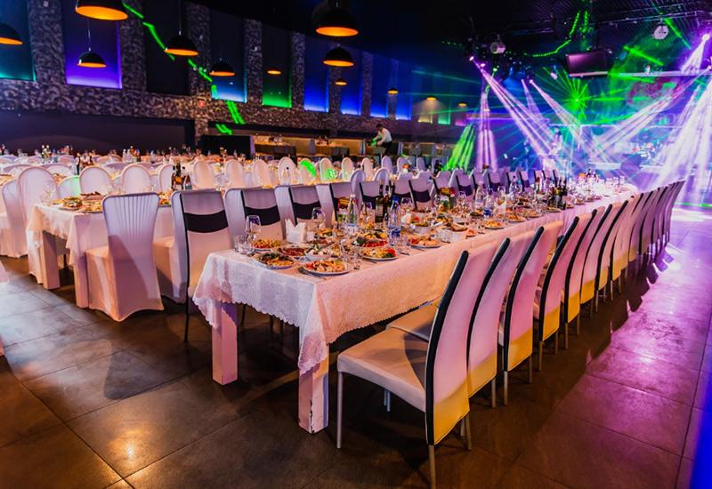 Crazy Horse ресторан Минск Новый год
