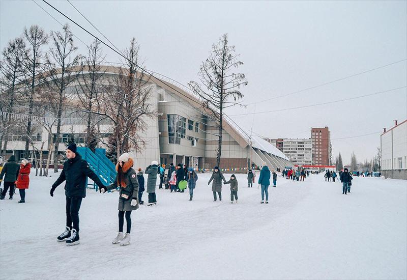 Каток у Красной звезды Омск Новый год