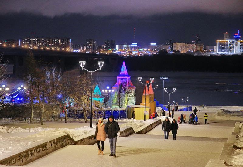 Лестница к Михайловской набережной Новосибирск зима