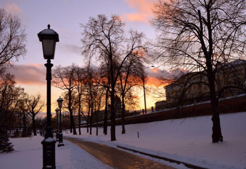 Александровский сад Москва