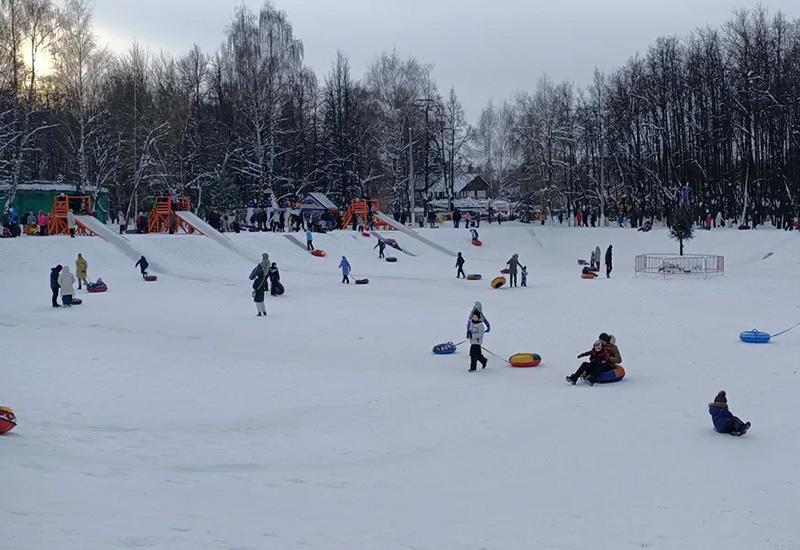 Парк Автозаводской Нижний Новгород зима горки
