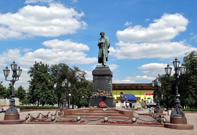 Пушкинская площадь в Москве