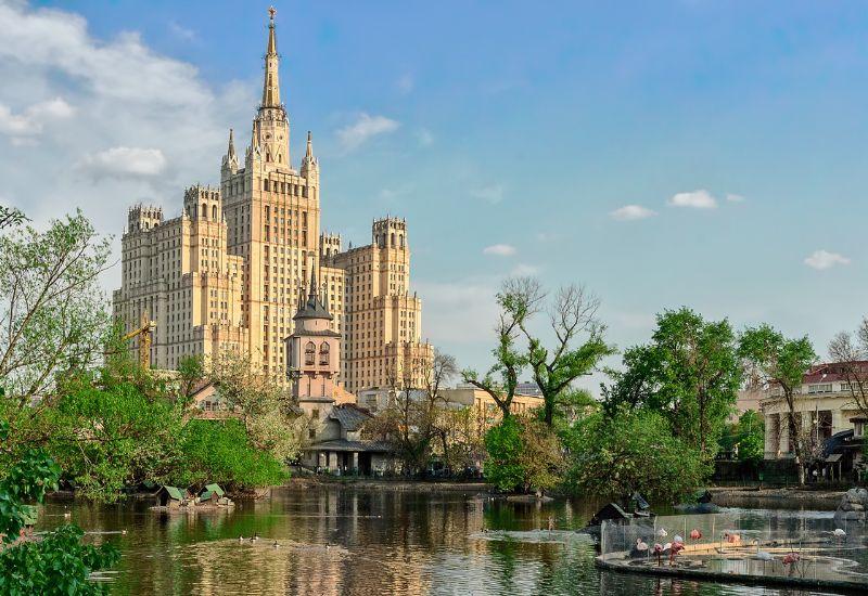 весна в Москве погода